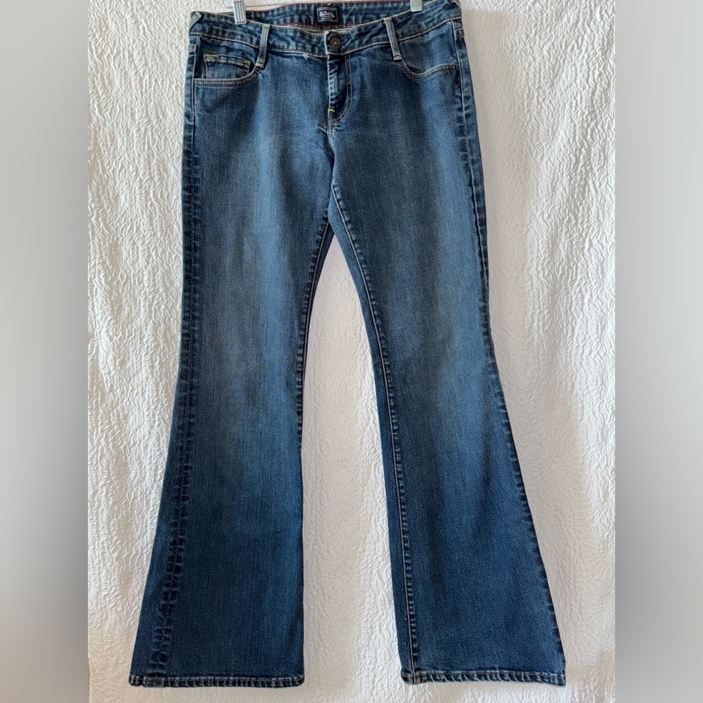 Von Dutch Kustom Made Originals Low-Rise Wide Flare Jeans